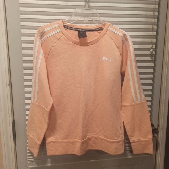 adidas Tops - Adidas pullover sweatshirt